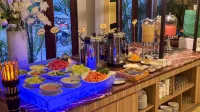 Lorin Syariah Solo Hotel - breakfast