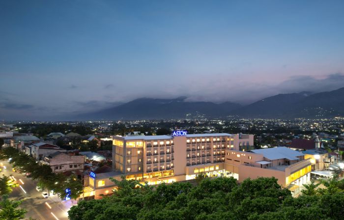 Aston Palu Hotel & Conference Center
