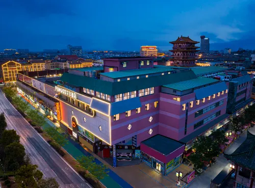 FunGee Hotel (Kaifeng Drum Tower Plaza) Hôtels à : Kaifeng