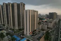 Qingdao Quanyi Homestay (Xinduxin Qingjiang Road Subway Station) Отели рядом с достопримечательностью «Северный лесной парк Пик-Шань»
