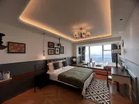 Xiamen Cloud Realm High-Altitude Retreat