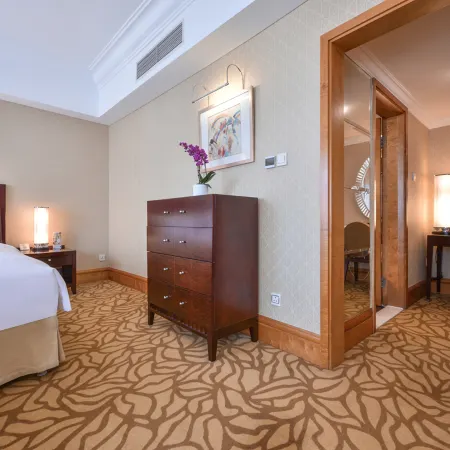 Furama Hotel Dalian