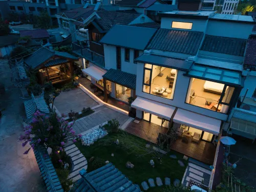 Huazhu Jing'an in B&B - สัตว์เลี้ยง