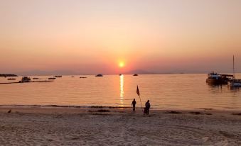 Lihe Seaview Hotel (Hai World Phase III Branch), Xunliao Bay, Guangdong