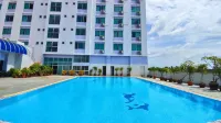 Diamond Plaza Hotel Suratthani - Pools