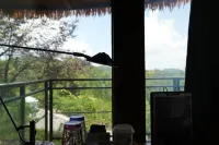 Yichang Three Gorges International RV Camp - Dağ Manzaralı