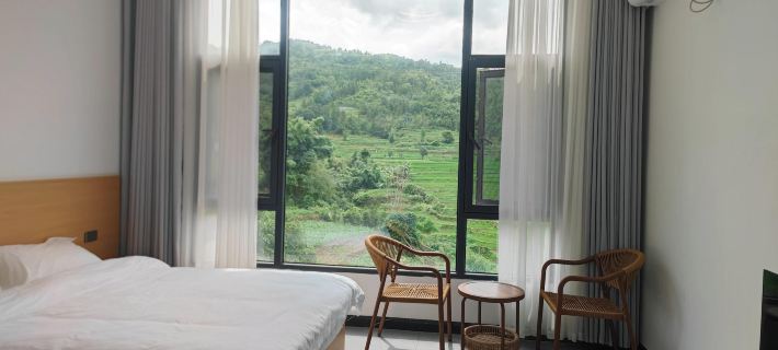 Luoping Shanshui Courtyard Hotels in Luopingxian