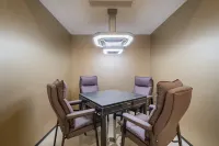 Qiuduo Hotel (Beijing Capital International Airport T2 Terminal Nanfaxin Subway Station) - Gym