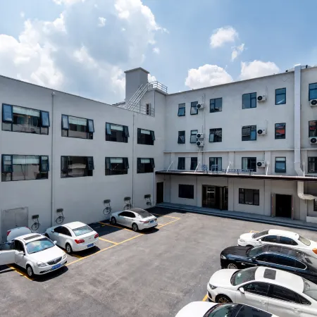 REZEN CULTURE HOTEL