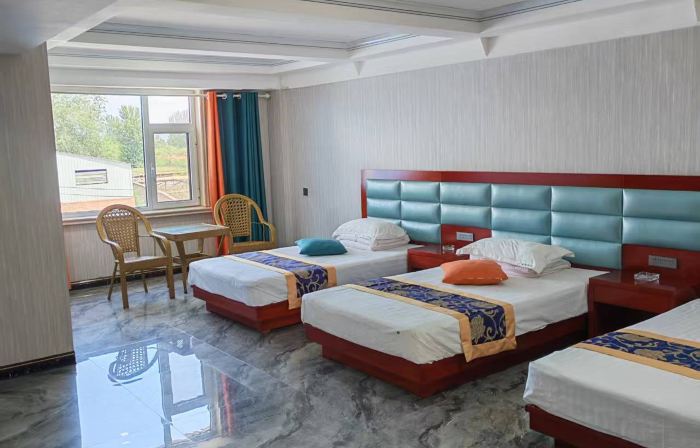 Xinjia Hotel