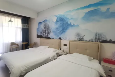Chunfengli Leisure Homestay Отели в г. Линчуань