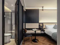 LIA Hotel (Shenzhen Futian Convention and Exhibition Center,Gangxia Metro Station) Hotels near ميناء فوتيان