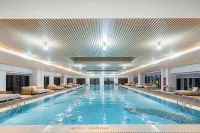 Xuanli Hotel (Fangte Branch, Hangzhou Bay New Area, Cixi, Ningbo) - Pools