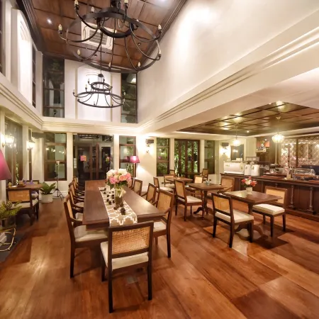 De Manor Chiang Mai Hotel Отели рядом со станцией Железнодорожная станция Чан Май