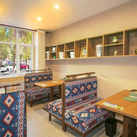Dushanzi Shiguangli Homestay