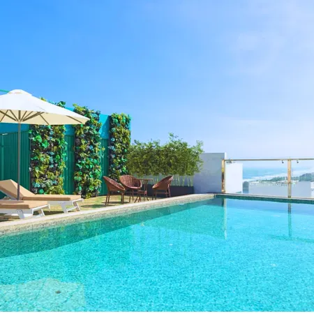 Palazzo Luxury Hotel & Bistro - Central My Khe Beach Walking Street