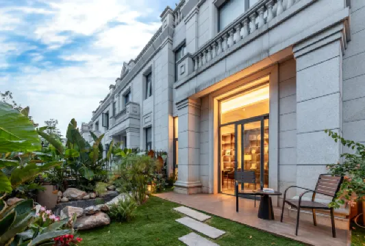 Kunming Qiyun Du Designer Resort Hotel 드래곤 게이트 주변 호텔