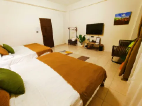 拾己微光輕旅