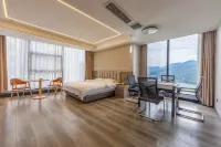 Boman Hotel (Fengjie County New Century Department Store) - Park Yeri