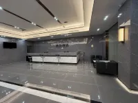 Chuyun Hotel (Baokang High-Speed Railway Station) Hotels near Baokangxian Railway Station