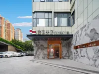 Guangzhou Zhujiang New Town Wuyangcun Subway Station Yizhi Mercure Hotels near Ersha Island