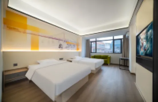 Meiju Apartment (Hezhou Avenue Ailianhu Park)
