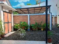 Yustien Homestay Jogja 3 Bedroom - Entire House - 景觀