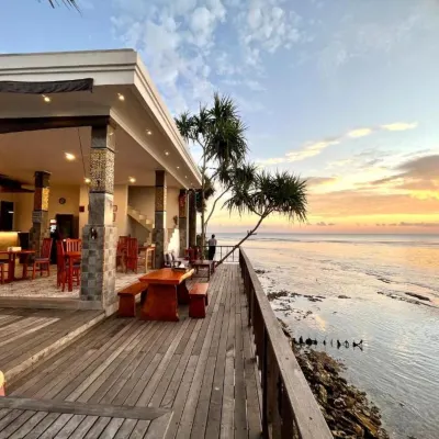 Nusa Veranda Sunset Villas & Restaurant Các khách sạn gần Bãi biển Blue Lagoon