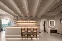 Floral Lux Hotel ·Jiuhuashan Fuyun Yueshan Hotel Hotels near Jiu Hua Shan Dayuan Buddhist Culture Park