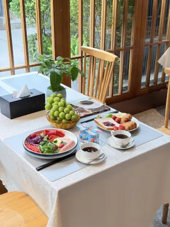 LuzhouxinyangHotel (Wanxianghui Shopping Center) Отели рядом с достопримечательностью «Zhangba Guiyuan Forest»