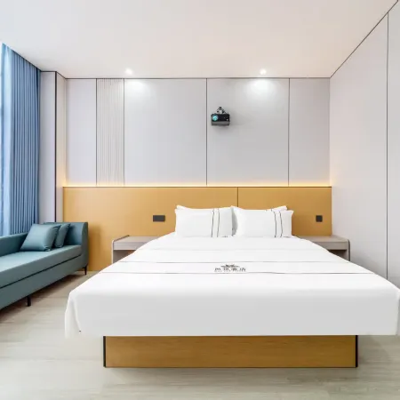Hyatt Hotel (Fukawa Komeito Pedestrian Street Branch)