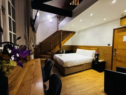 Berkley Apartments - Kitchenette