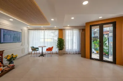 Cherry Apartment - Thao Dien Centre Hotels near District 2