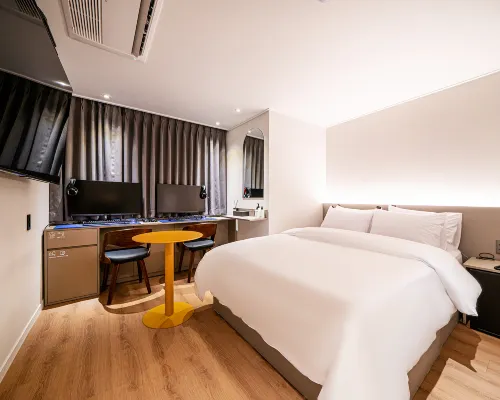 Urbanslow Hotels near محطة مابو