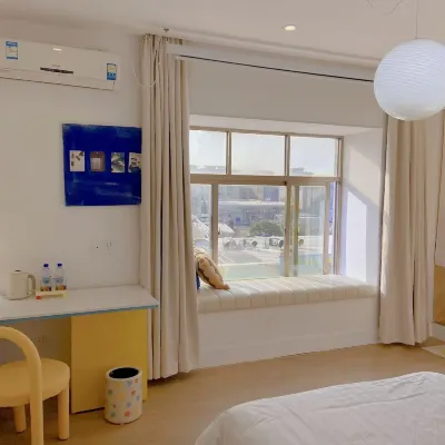 Daze Days Hotels near Sea Castle