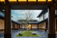 Park Inside Hotel (Yidu Yasi International Plaza)