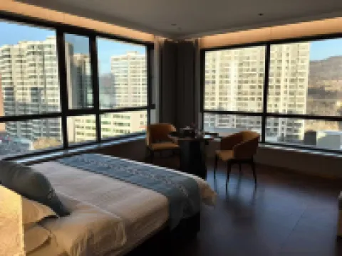 Huating Yijia Smart Choice Hotel Hotels in Huating