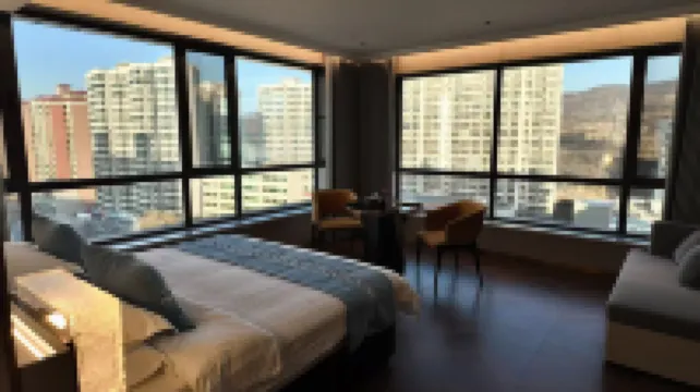 Huating Yijia Smart Choice Hotel