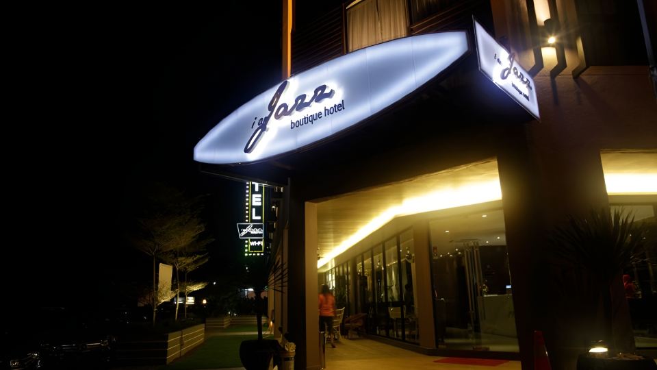 I am Jazz Hotel