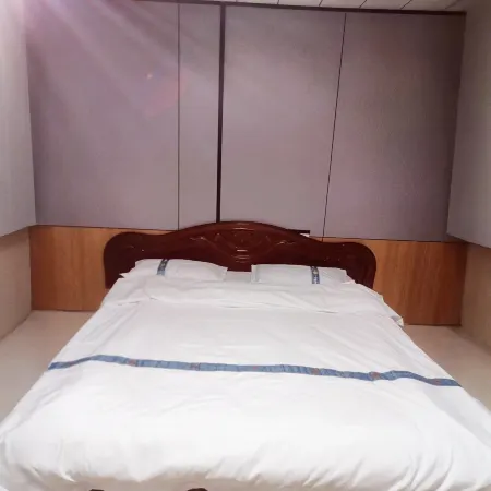 Travel Hotel (Jiayuguan South Station)