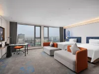 Hampton by Hilton Chengdu West Railway Station Hotels near Chengduxi Railway Station