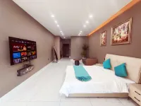 Boning Zhisu Apartment