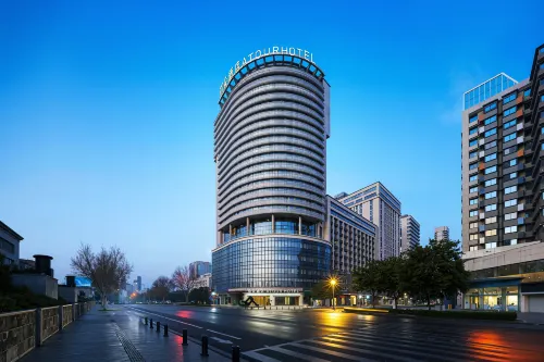 Wuhan Jianghan Road Jianghan Customs Waterfront Atour Hotel