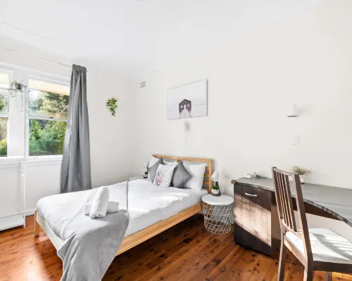 Killara Rooms – Close to Shops & Trains Hotels in Killara