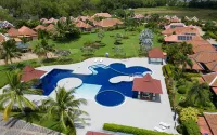 Family Poolside Villa in Bali Residence Mae Phim (Kids Bunk Suite) - Villas
