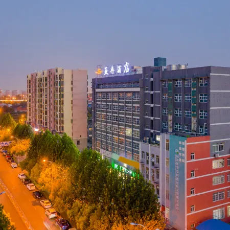Yaran Hotel
