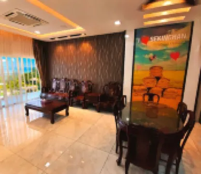Sekinchan Luxury Sea and Paddy View Penthouse Panoramic Views Swimming Pool 21 Pax
