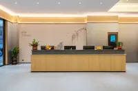 麗思頓インターナショナルホテル（儋州白馬井中心大道）