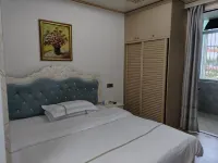 客鄉緣公寓（龍川新一中店） - balcony