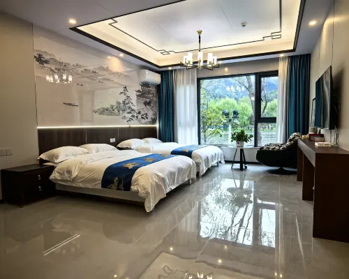 Vintage Grain Wine Court Inn Hotels in Danfeng County